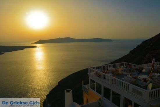 Zonsondergang in Fira Santorini